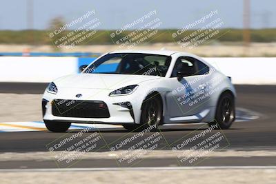 media/Oct-05-2025-Speed Ventures (Sun) [[aa9b841edf]]/Black/Session 3 (Turn 1)/